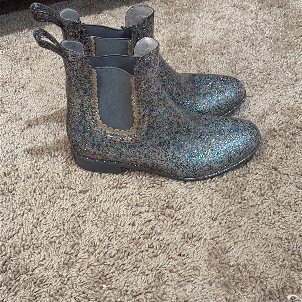 Jack Rogers Gray Ankle Boots with Chelsea Design